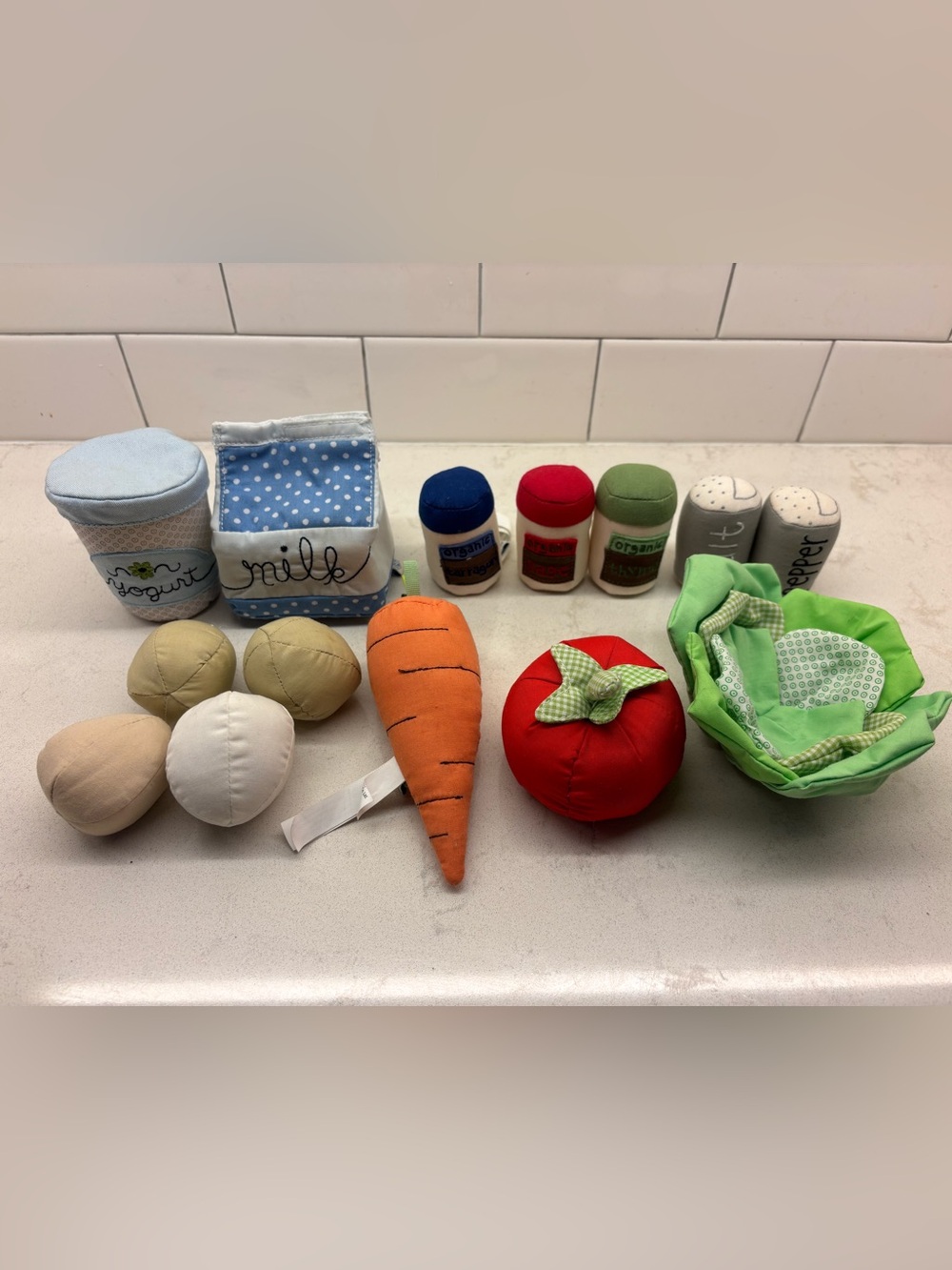 Pottery Barn Kids - Soft Play Food